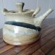 Théière en poterie estampillé vintage
