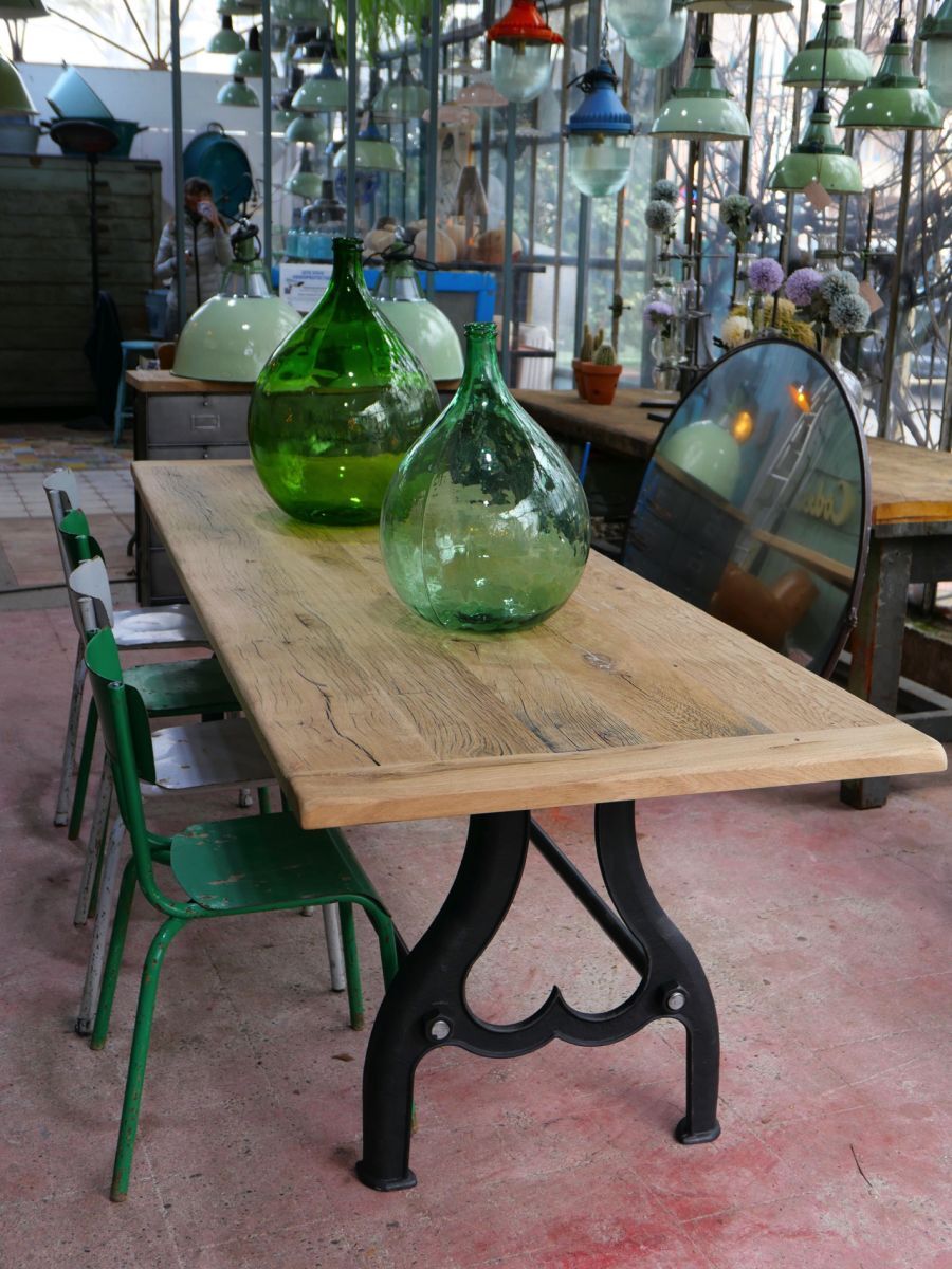 Industrial table solid oak tray and cast-iron footing