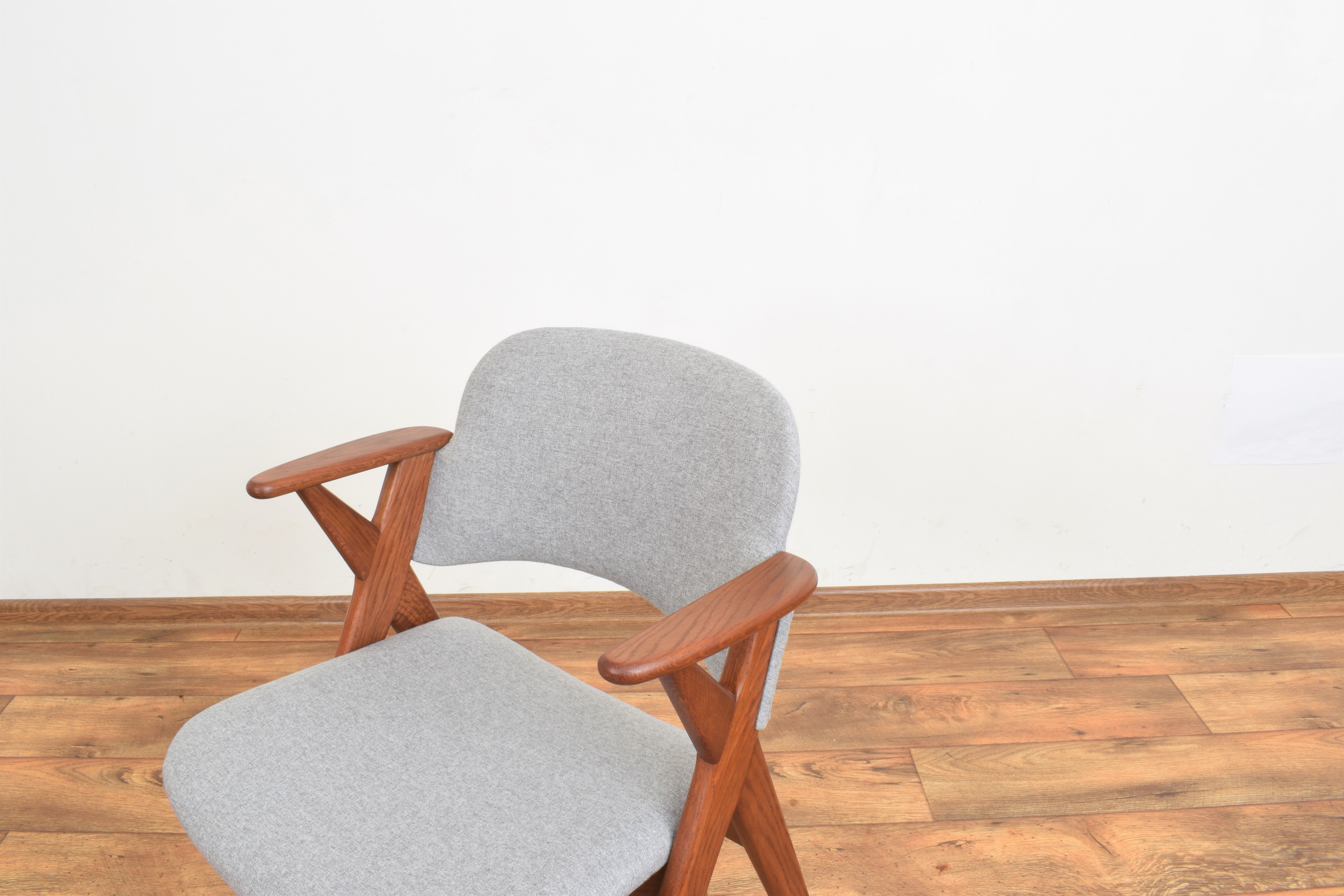 Mid-century danish oak armchair, 1960
