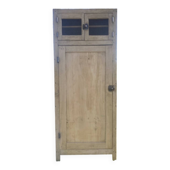 Armoire type "homme debout"