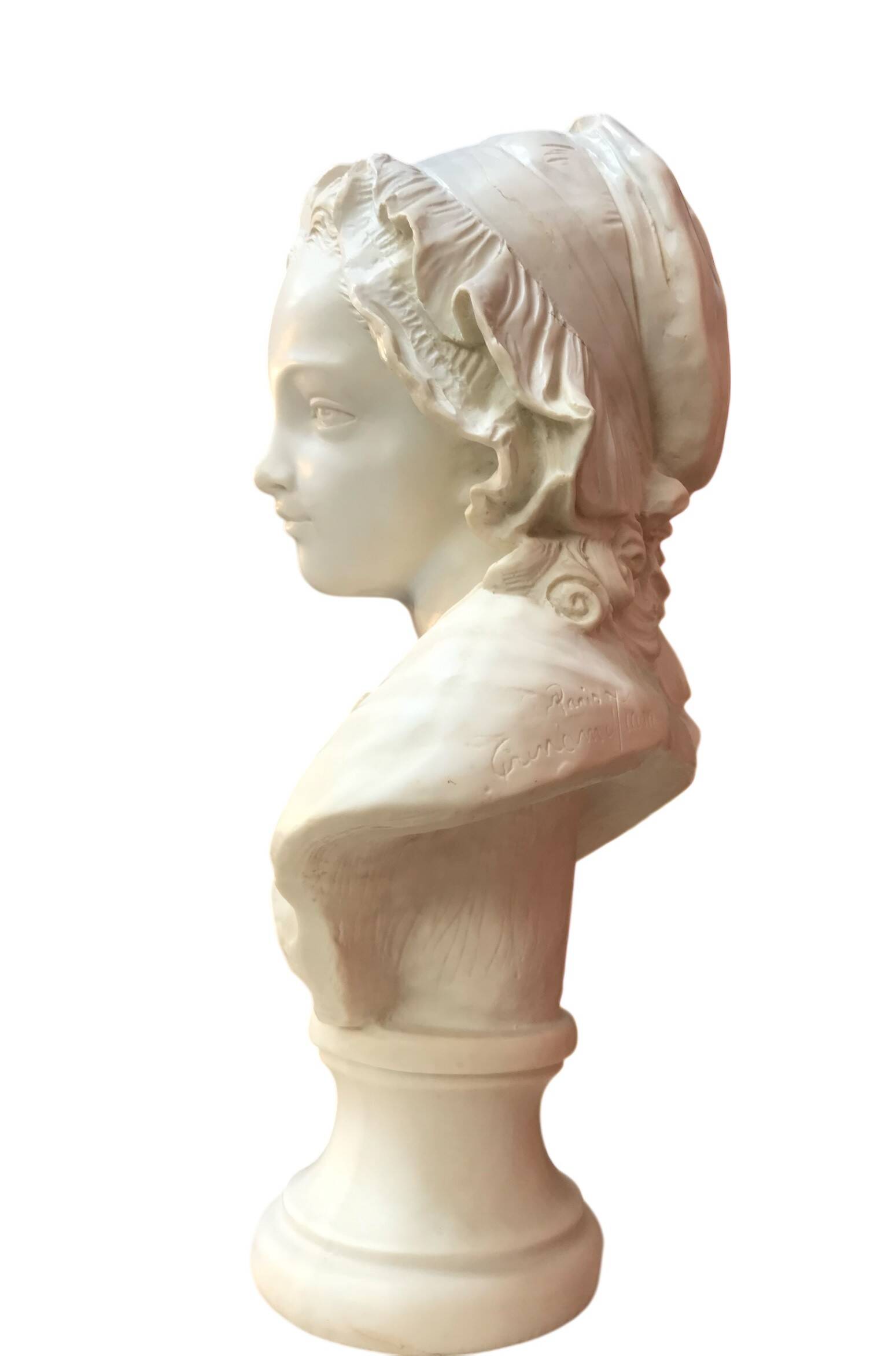 Bust of a young girl signed GRINAM NIAM Paris