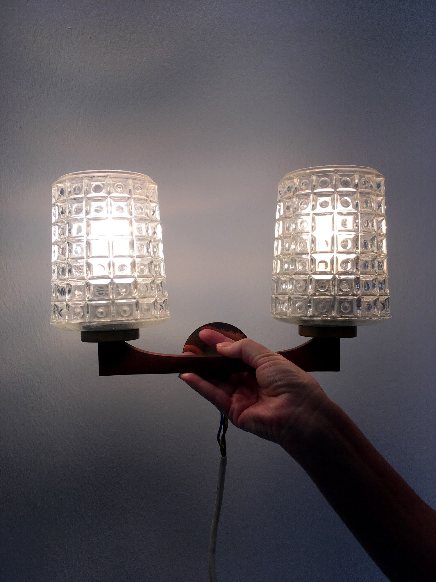 Vintage Scandinavian wall lamp 1960