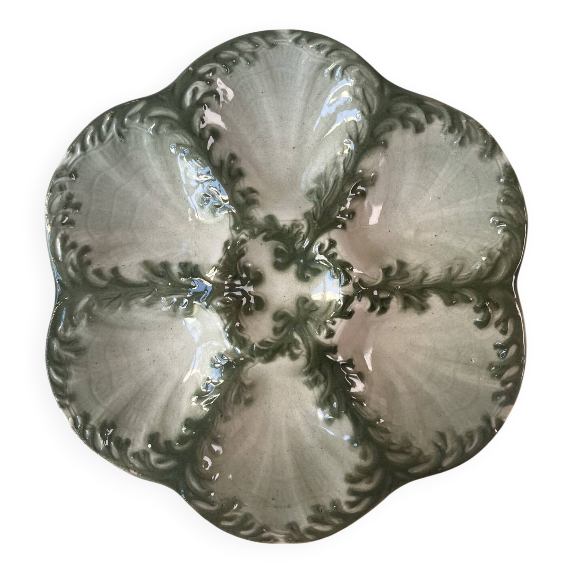 Majolica oyster plate St Clément Luneville
