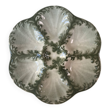 Majolica oyster plate St Clément Luneville