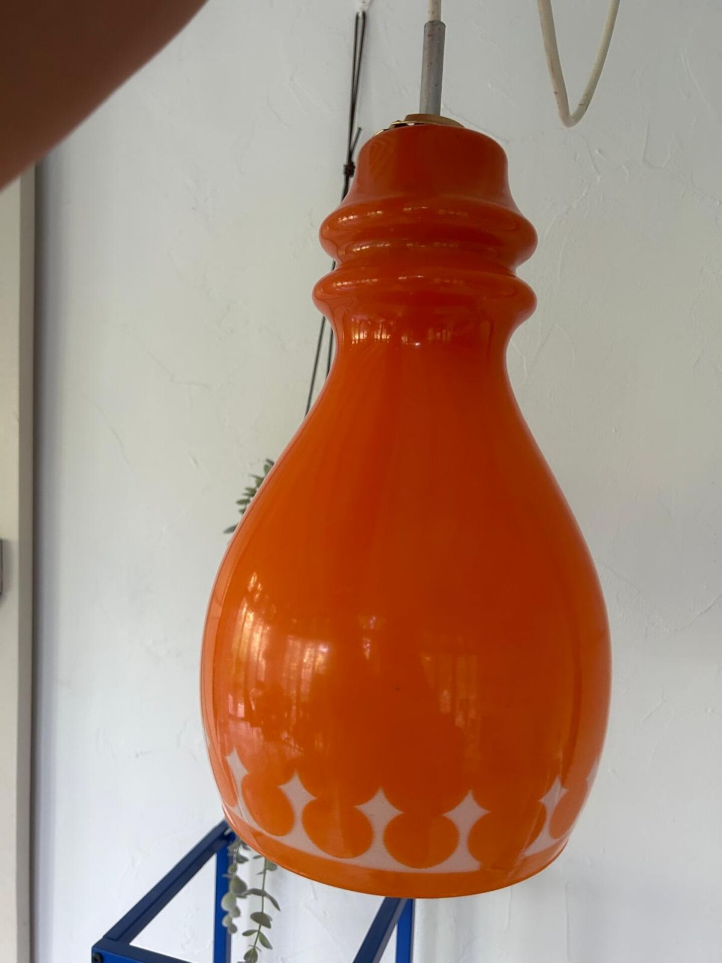 Suspension orange année 70