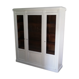 Three-door bookcase