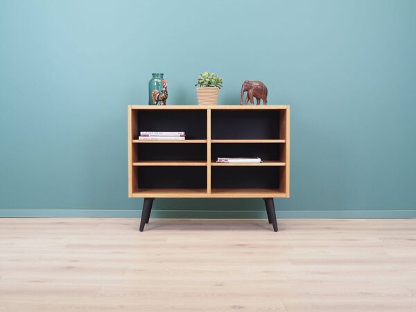 Bibliothèque en frêne, design danois, années 1970, production : Danemark