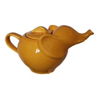 Yellow elephant teapot