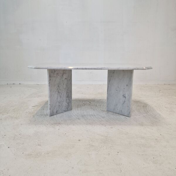 Table basse en marbre italien, années 1980