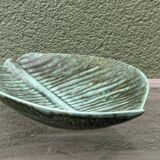 Enamelled stoneware plate