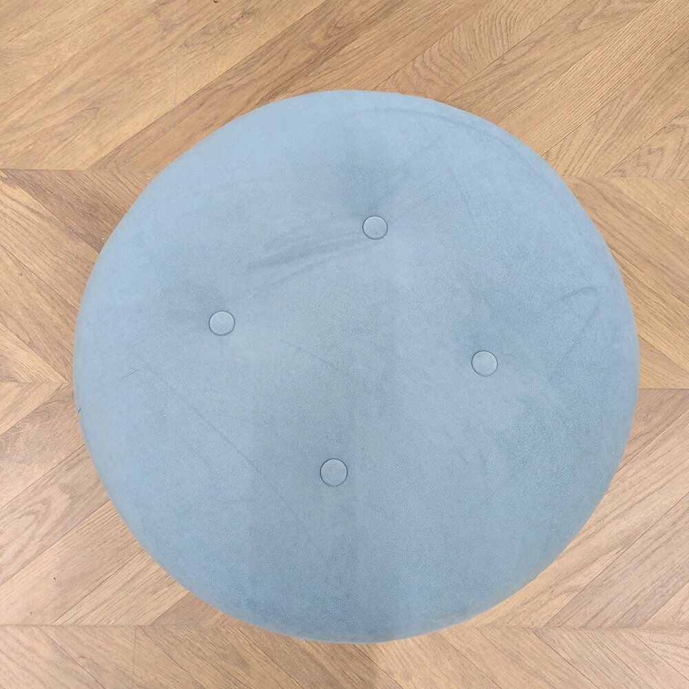 Scandinavian footrest