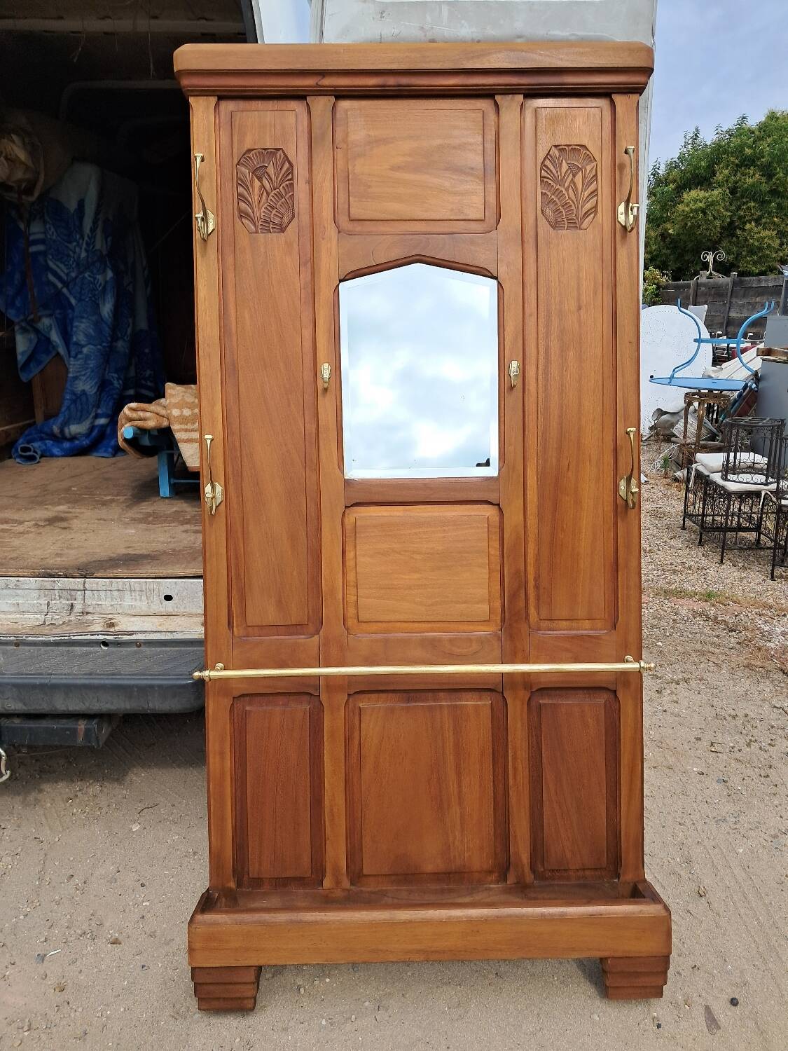 Art deco coat rack