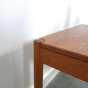 Vierkante Deense teak salontafel Magnus Olesen met ronde poten, nr.2