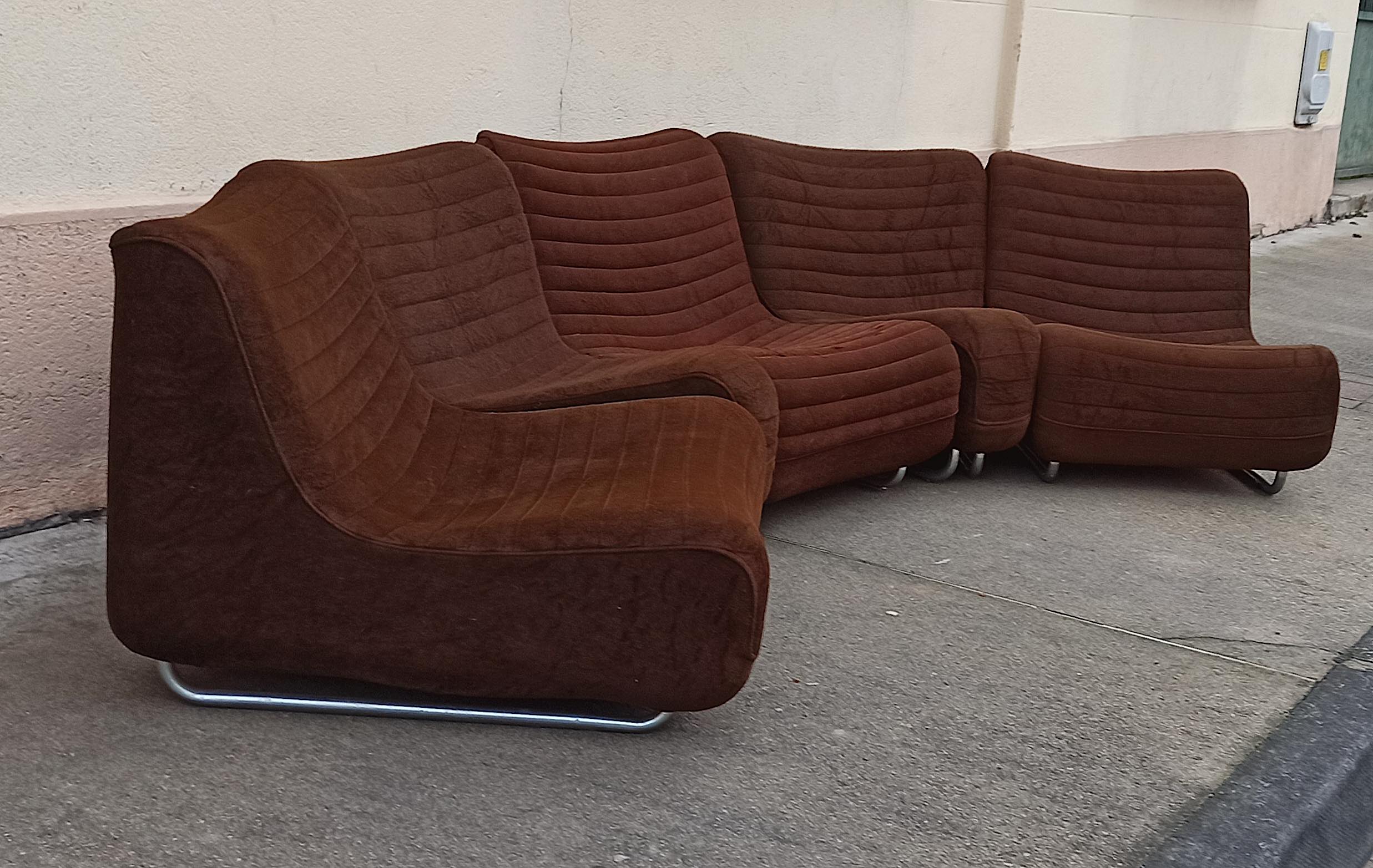 Ensemble de 5 chauffeuses marron Carl-Henrik Spak années 70