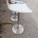 3 colico bar stools