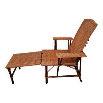 Chaise longue pliante en rotin, ou méridienne