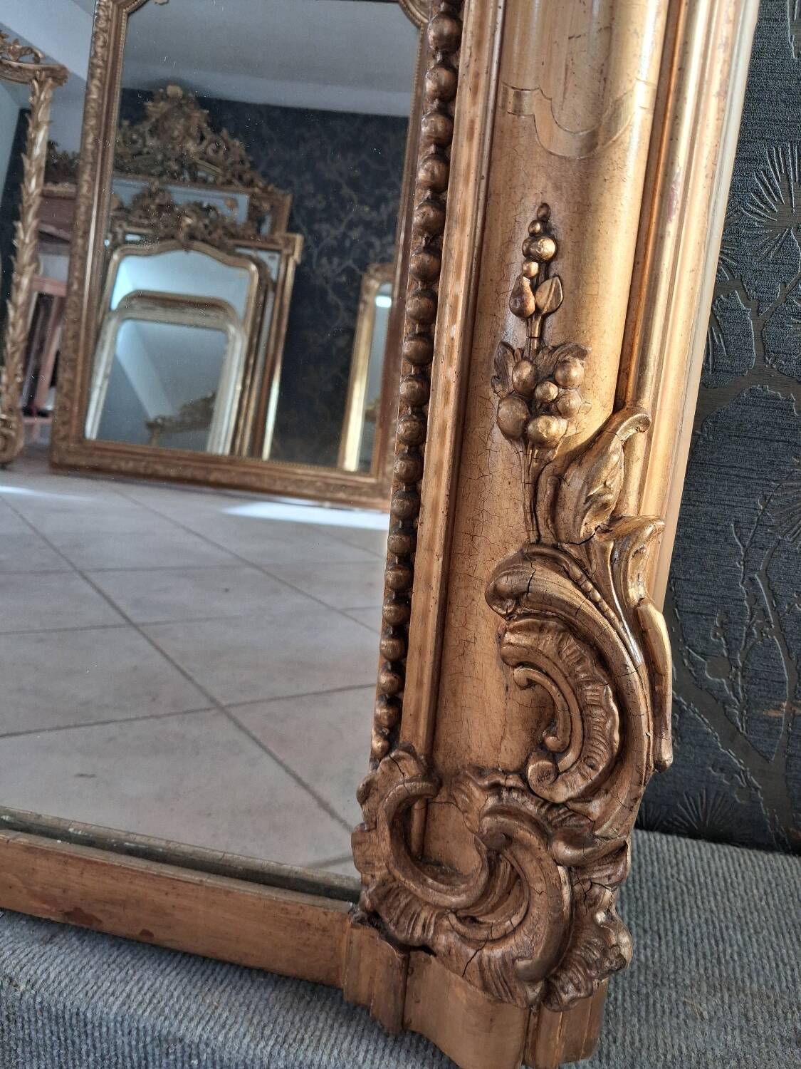 Restoration period mirror, 151 x 112