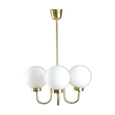 Lustre en laiton et verre opalin du milieu du siècle