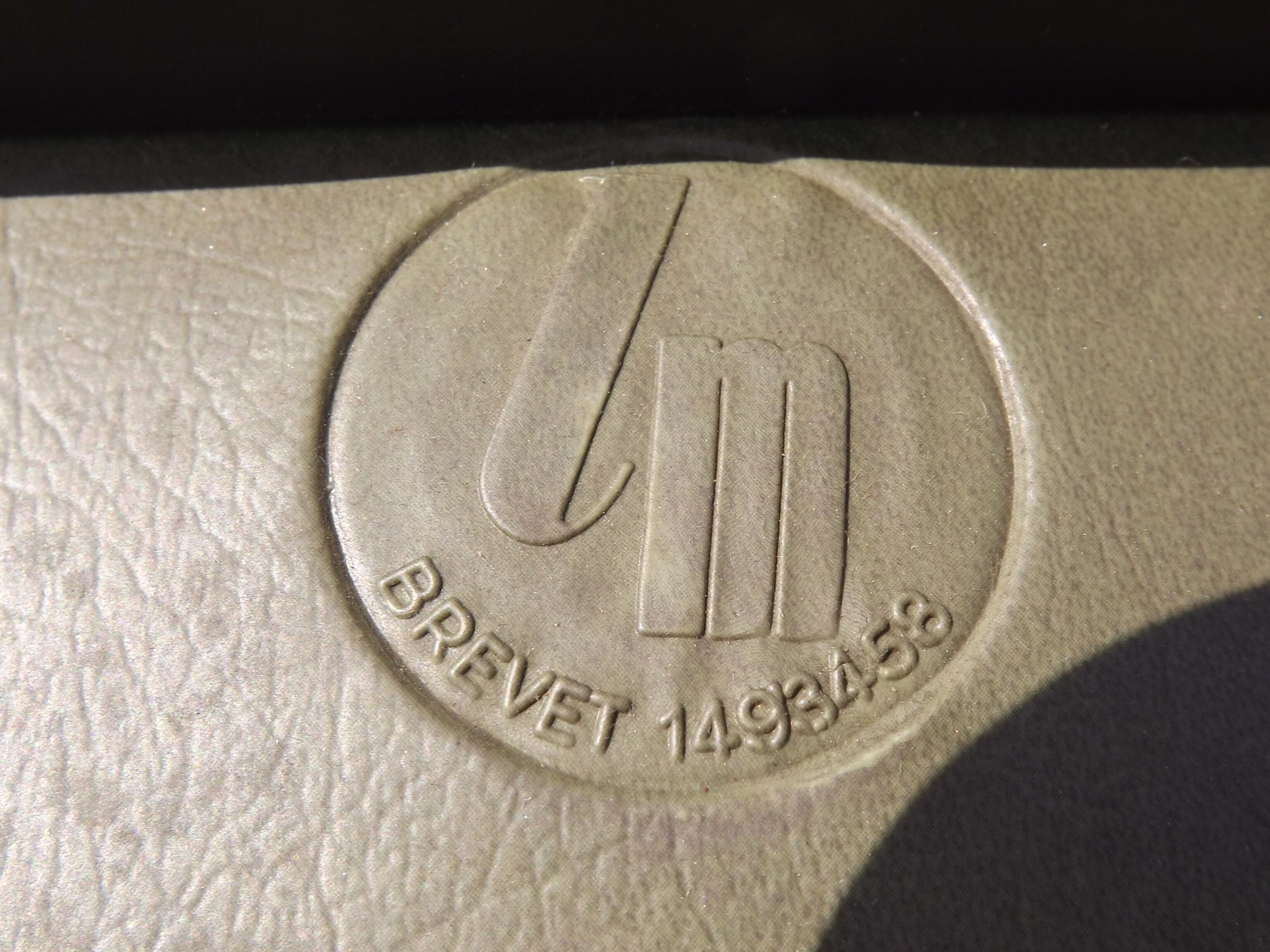 Pair of chairs 60s iron and skai