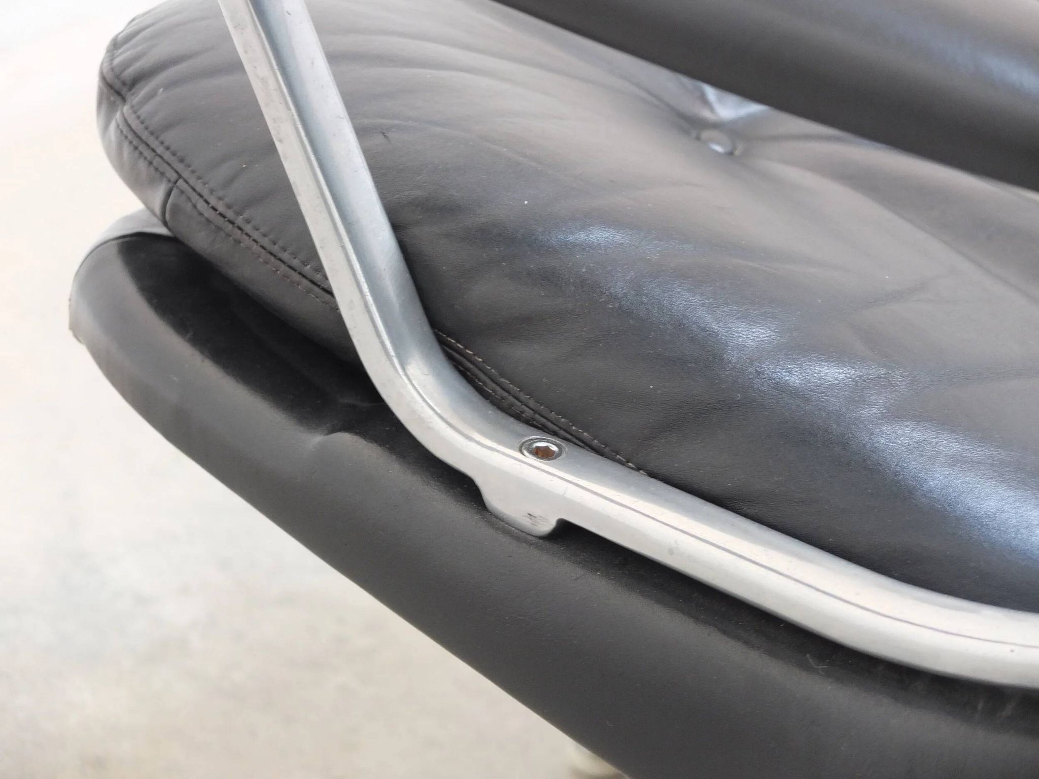 'Gentilina' swivel lounge chair by André Vandenbeuck for Strässle, 1960s