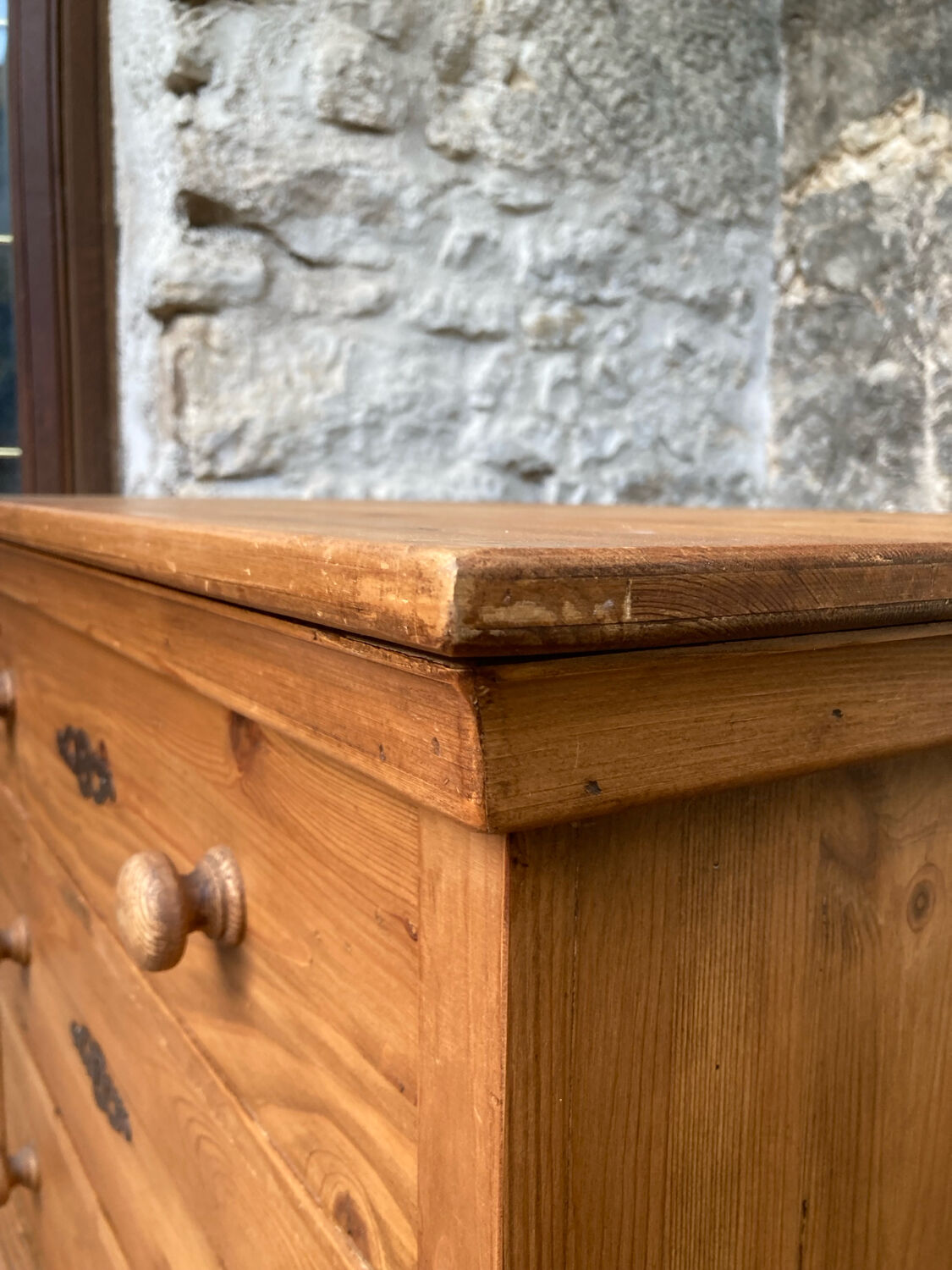 Antique pine chest of drawers