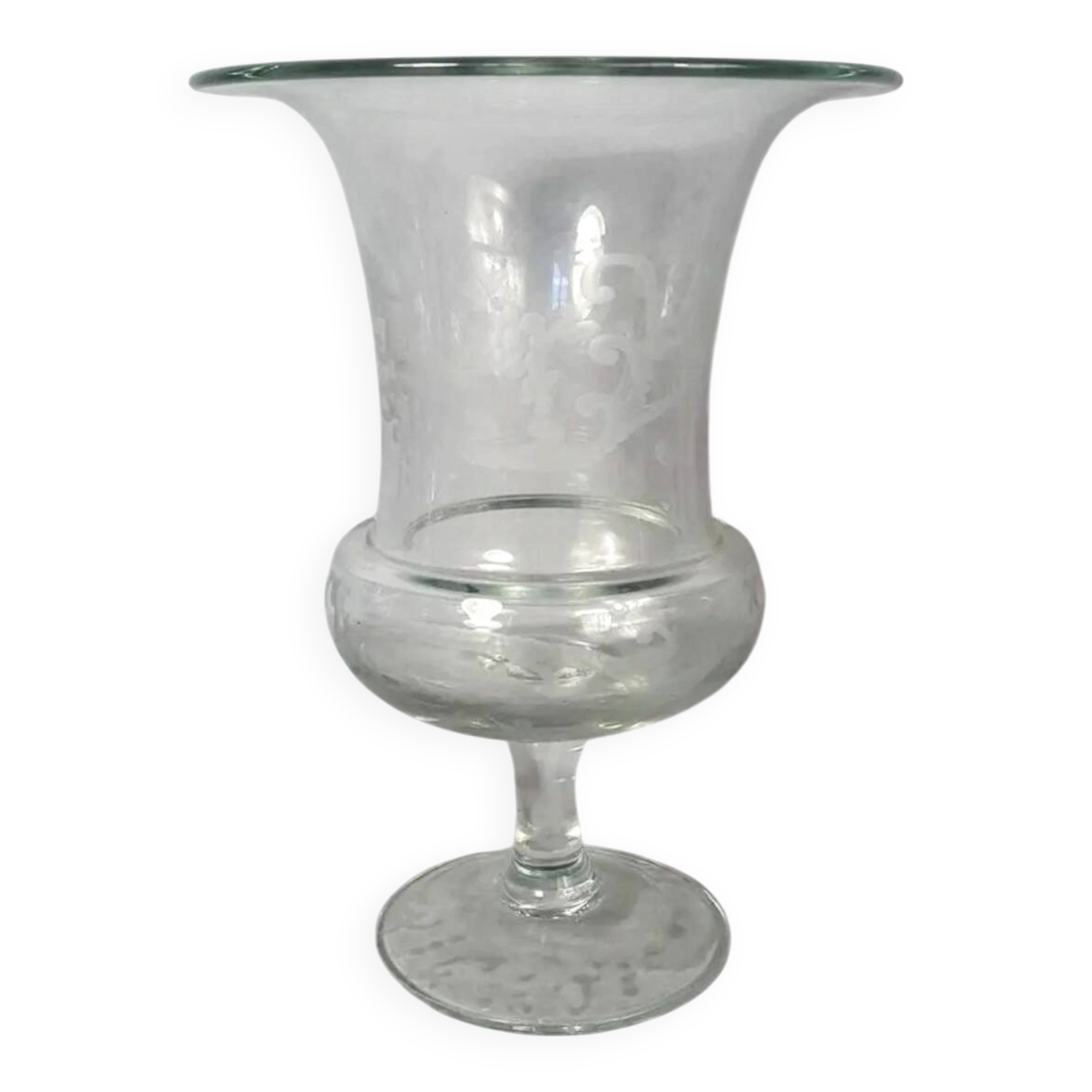Médicis vase in blown and engraved glass