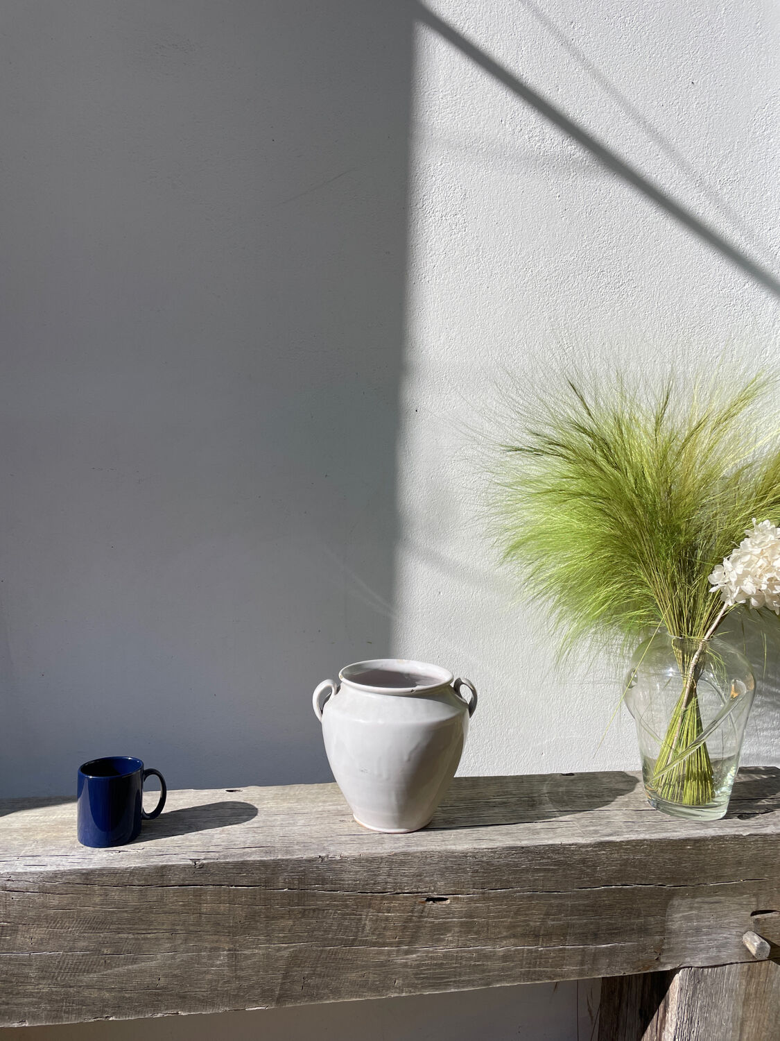 White ceramic flowerpot