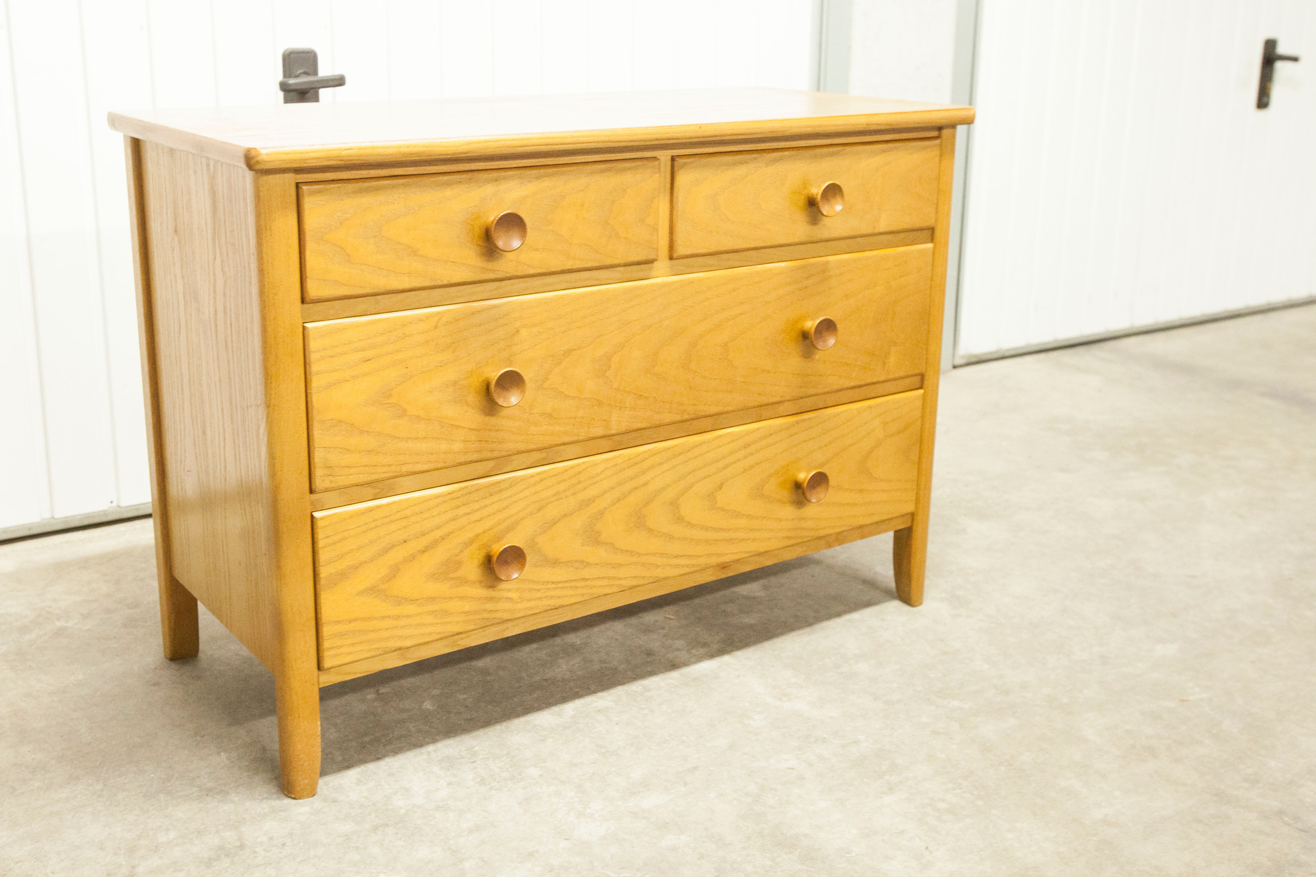 Commode des années 70 en pin 4 tiroirs 1m de large