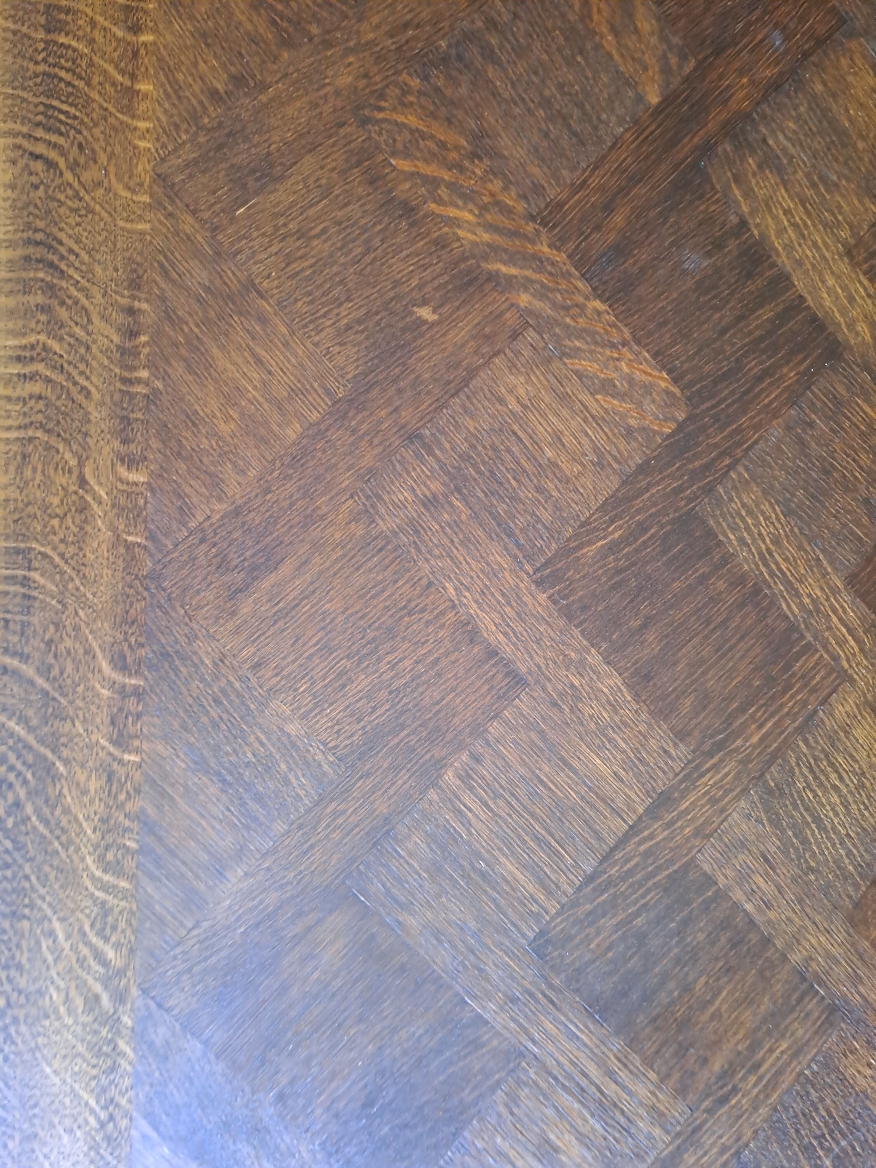 Oak dining table