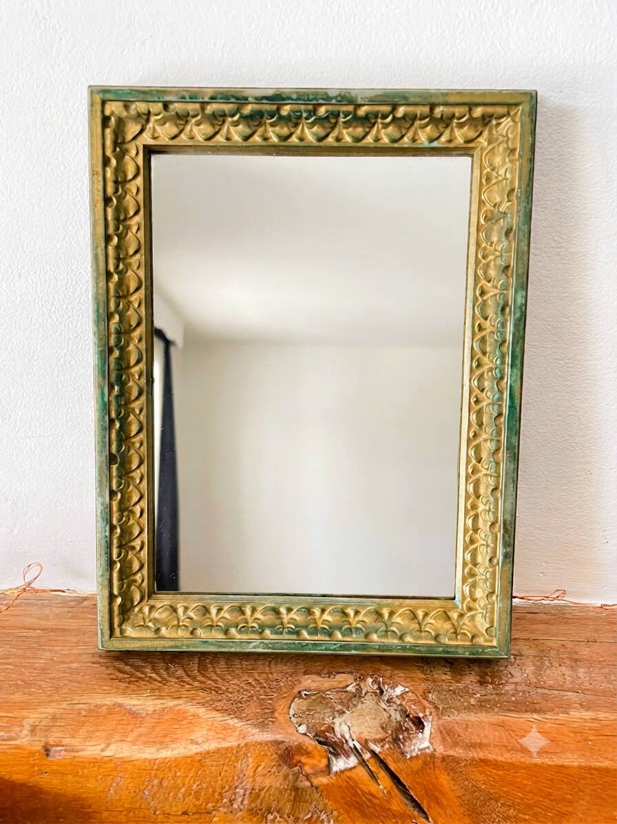 Miroir doré baroque vintage