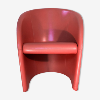 Coral leather armchair Massimo and Lella Vignelli