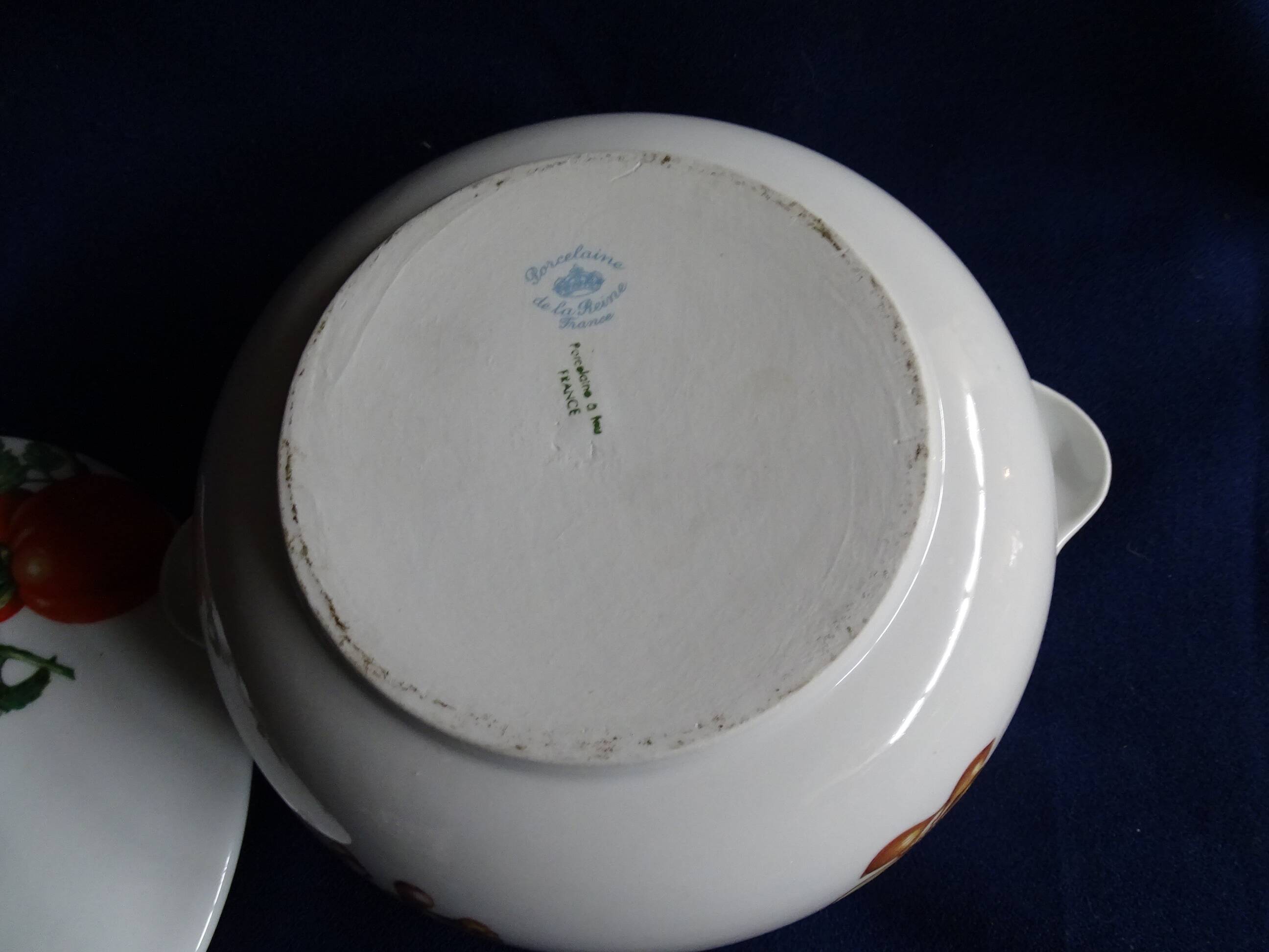 Legumier en porcelaine