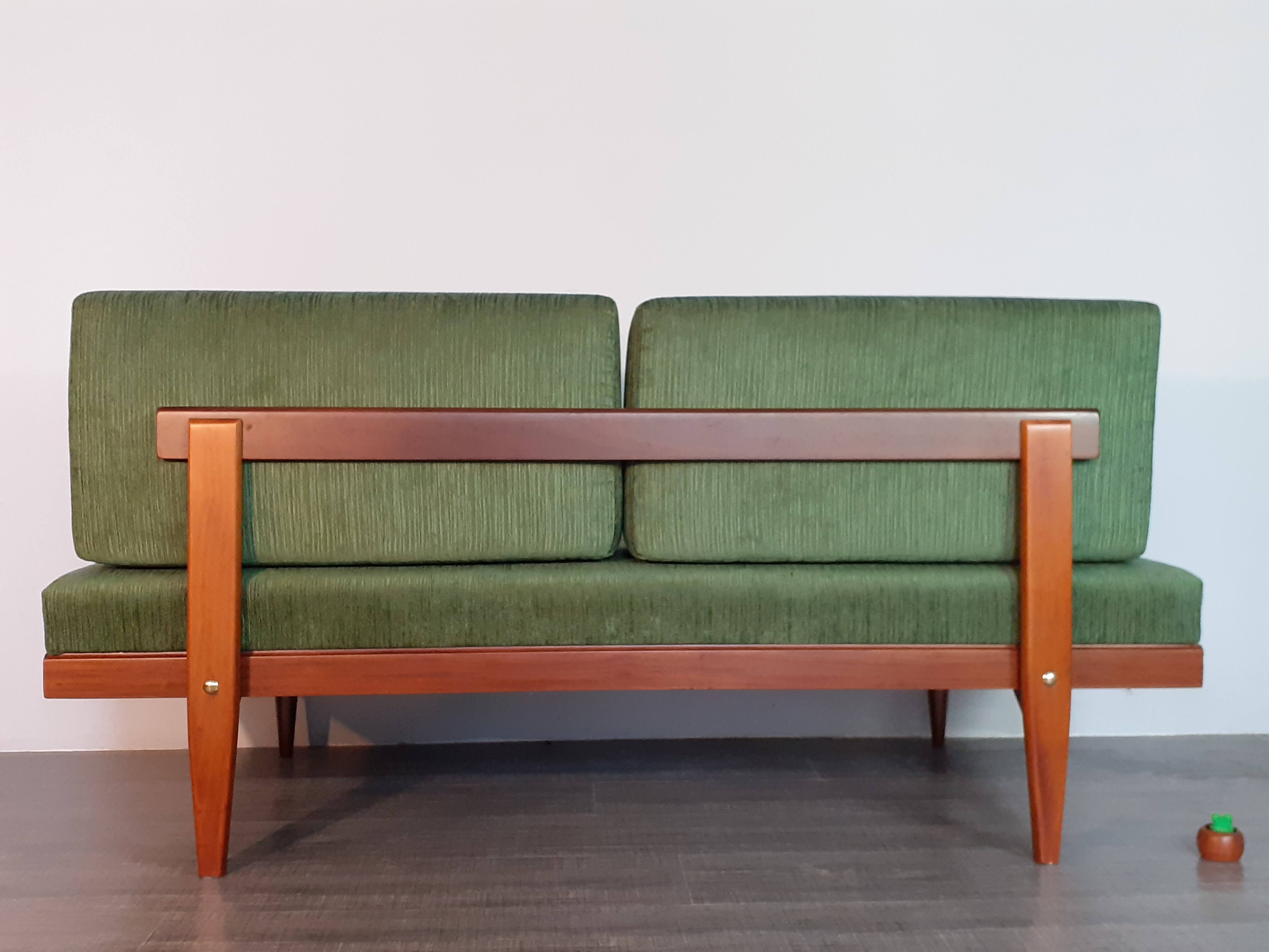 Living room set 2 Norwegian daybeds Ingmar Relling and teak corner table