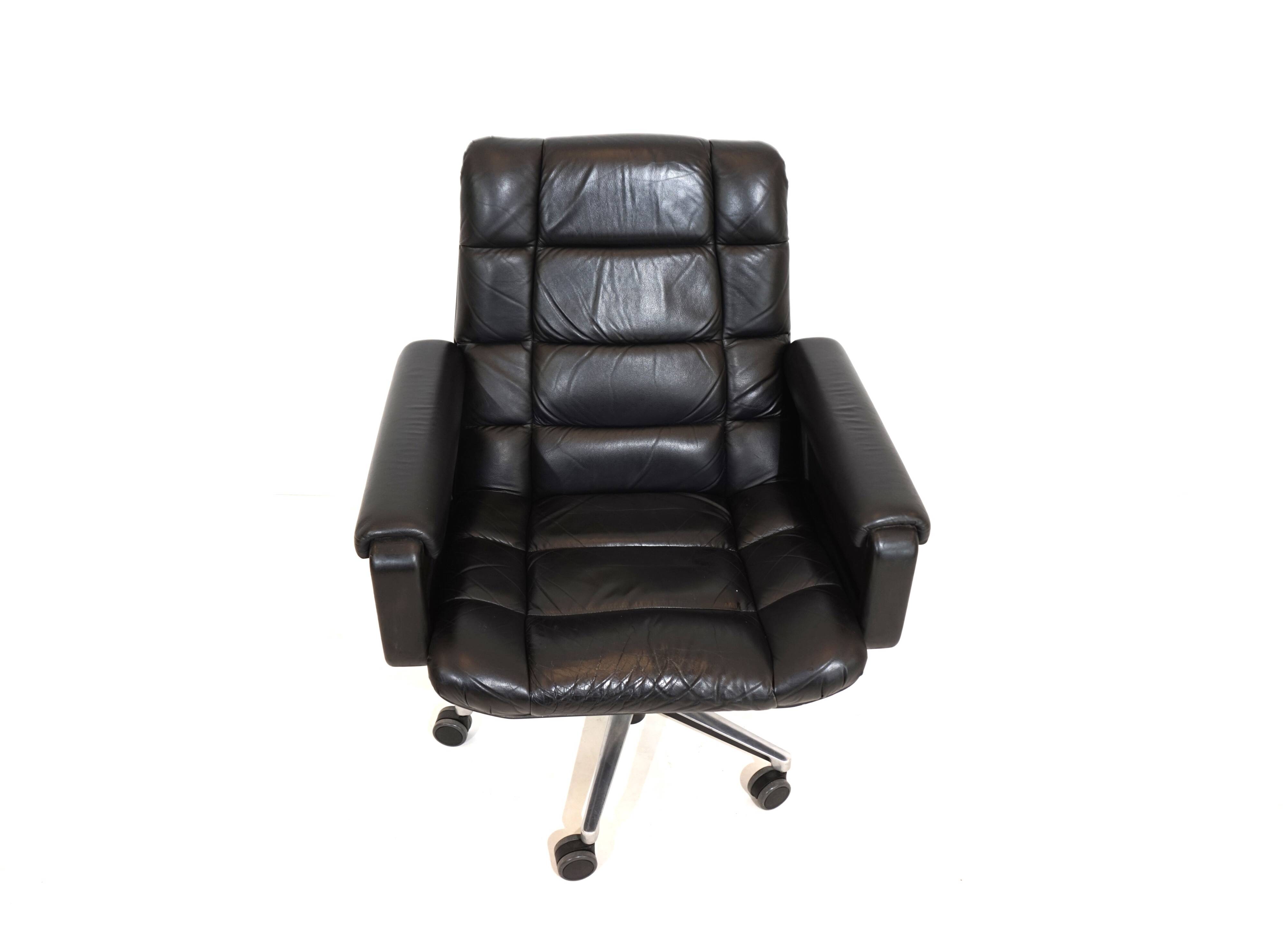 Chaise de bureau en cuir Mauser Seat 150 par Herbert Hirche