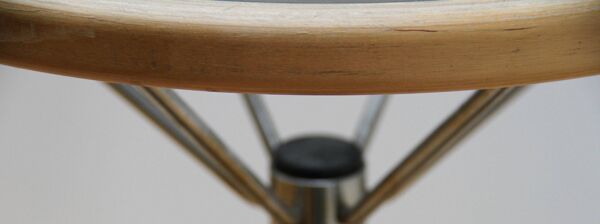 Mange-debout B4 Bla-Station, Architonic