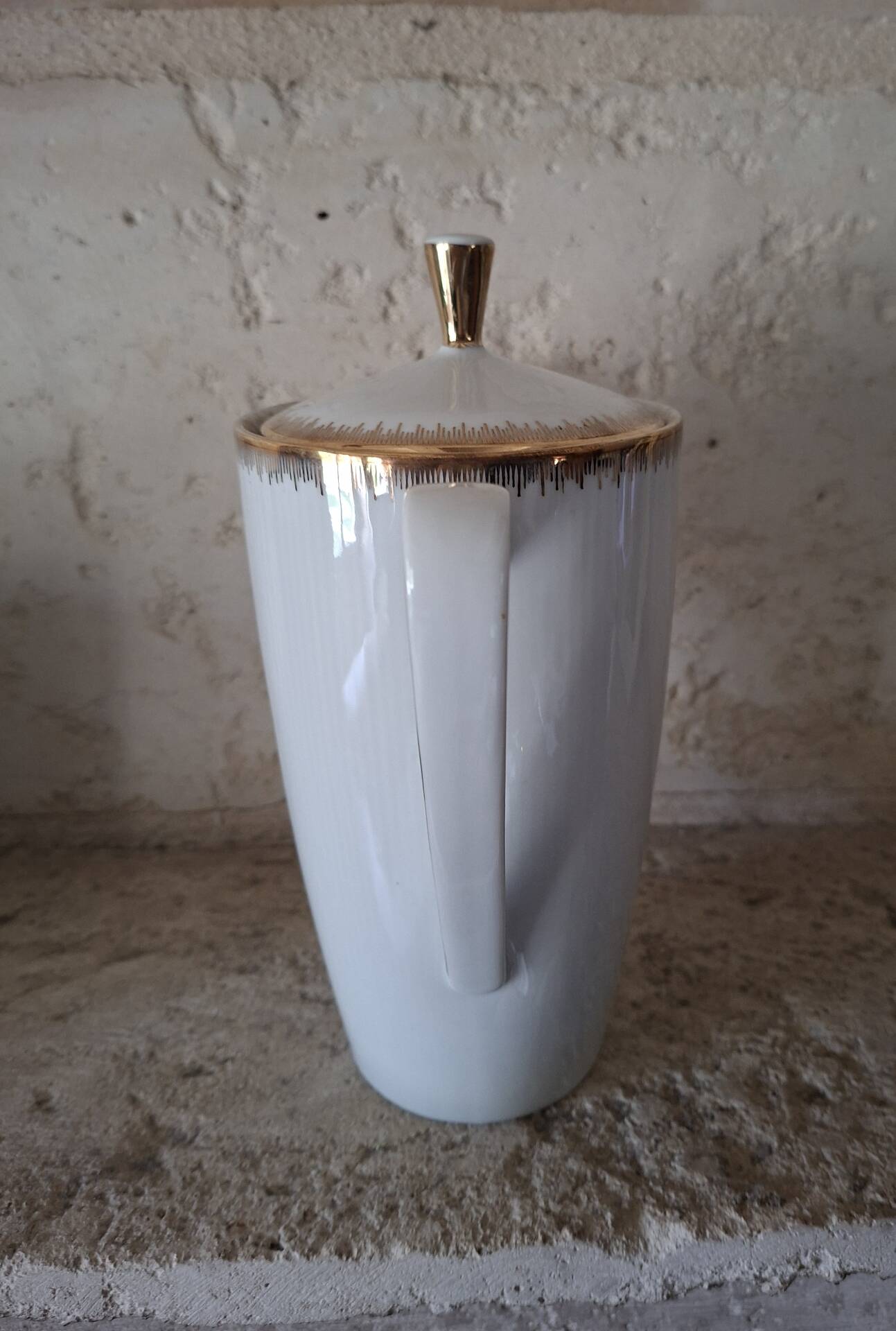 Porcelain cafetière Winterling