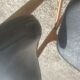 Chaise vintage skaï noir