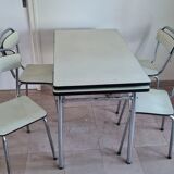 Formica extendable table & chairs