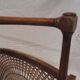 Porte-revues en bois et cannage