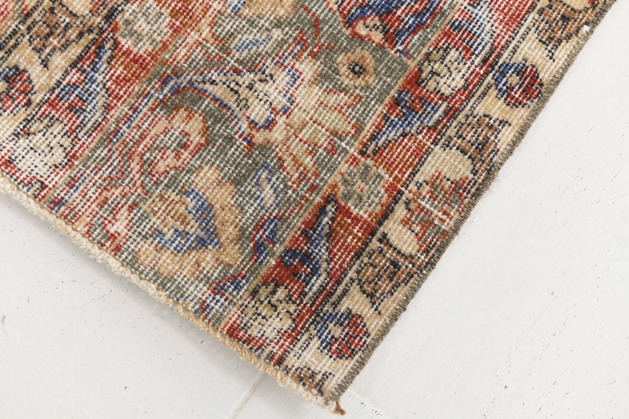 4x7 Red & Cream Vintage Area Rug 126x236Cm SK 17738