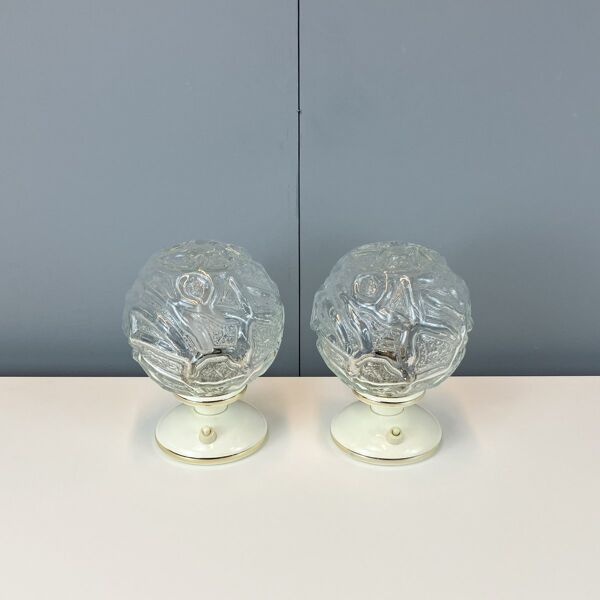 Lampes de chevet et suspension avec abat-jour en verre, par Graebe, années 1960, ensemble de 3