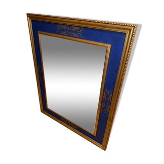 Beveled mirror