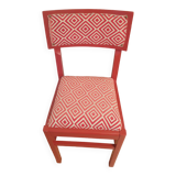 Chaise en bois relookée