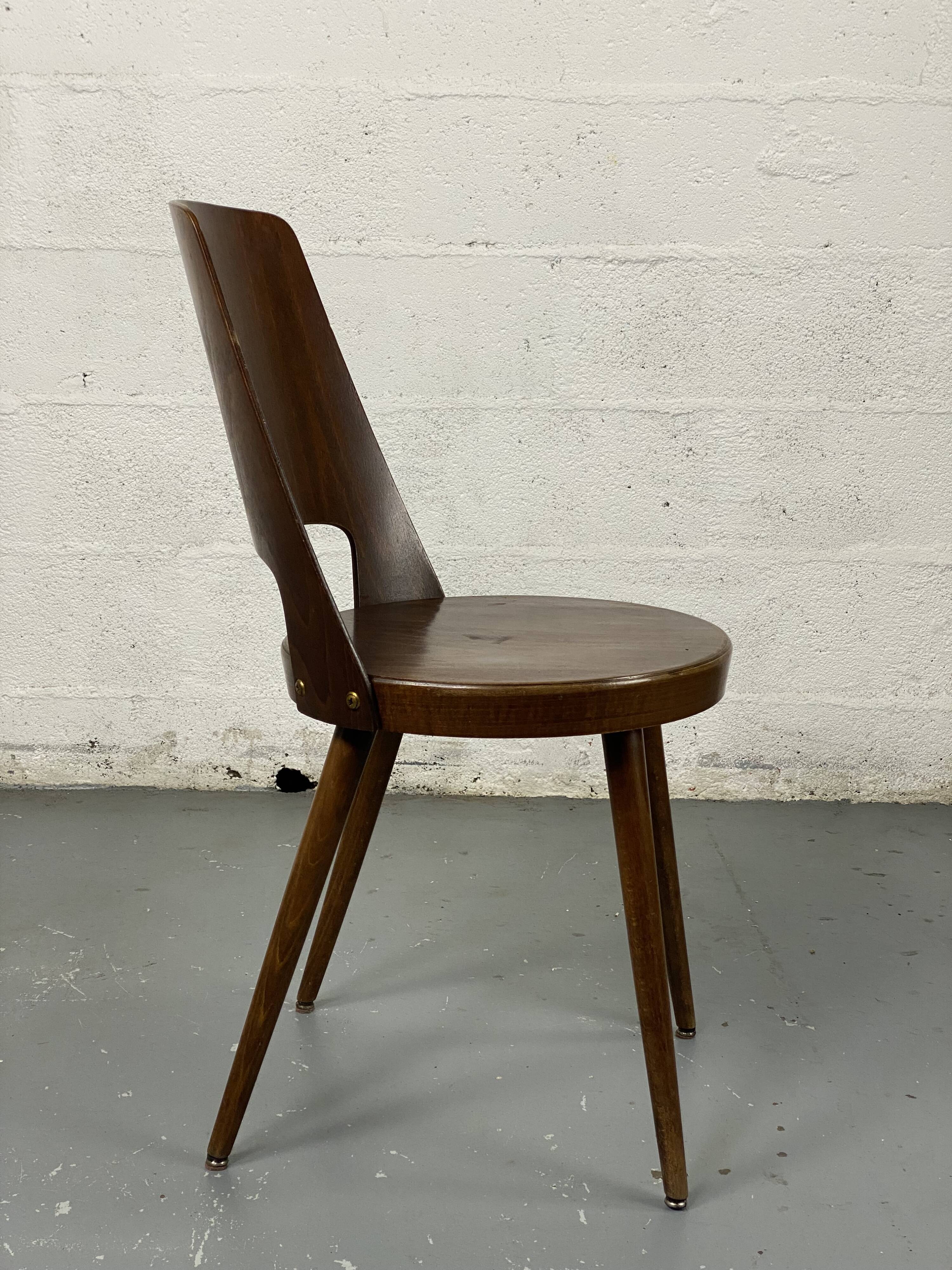 Baumann Mondor Chair