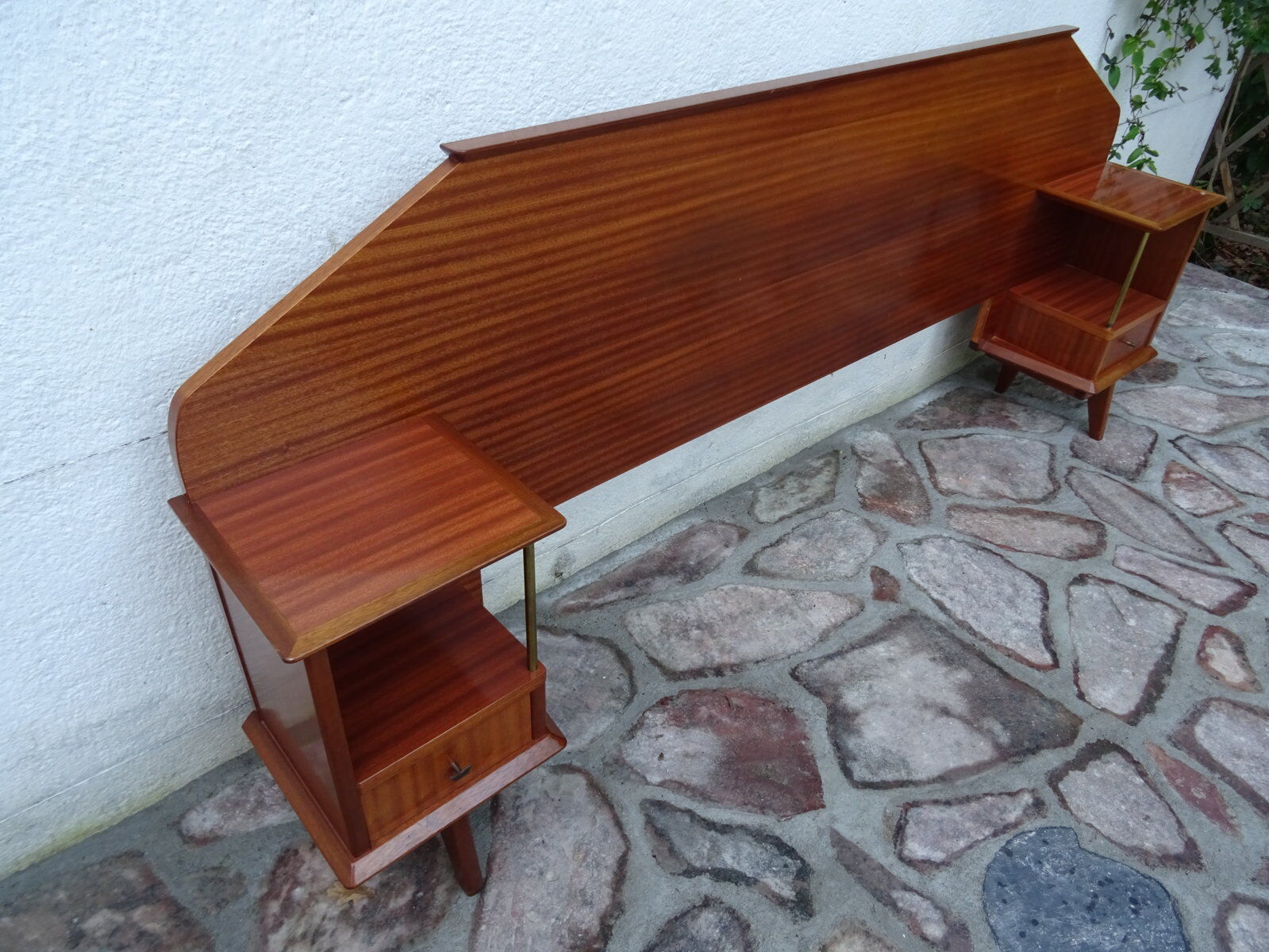 Double teak headof with bedside