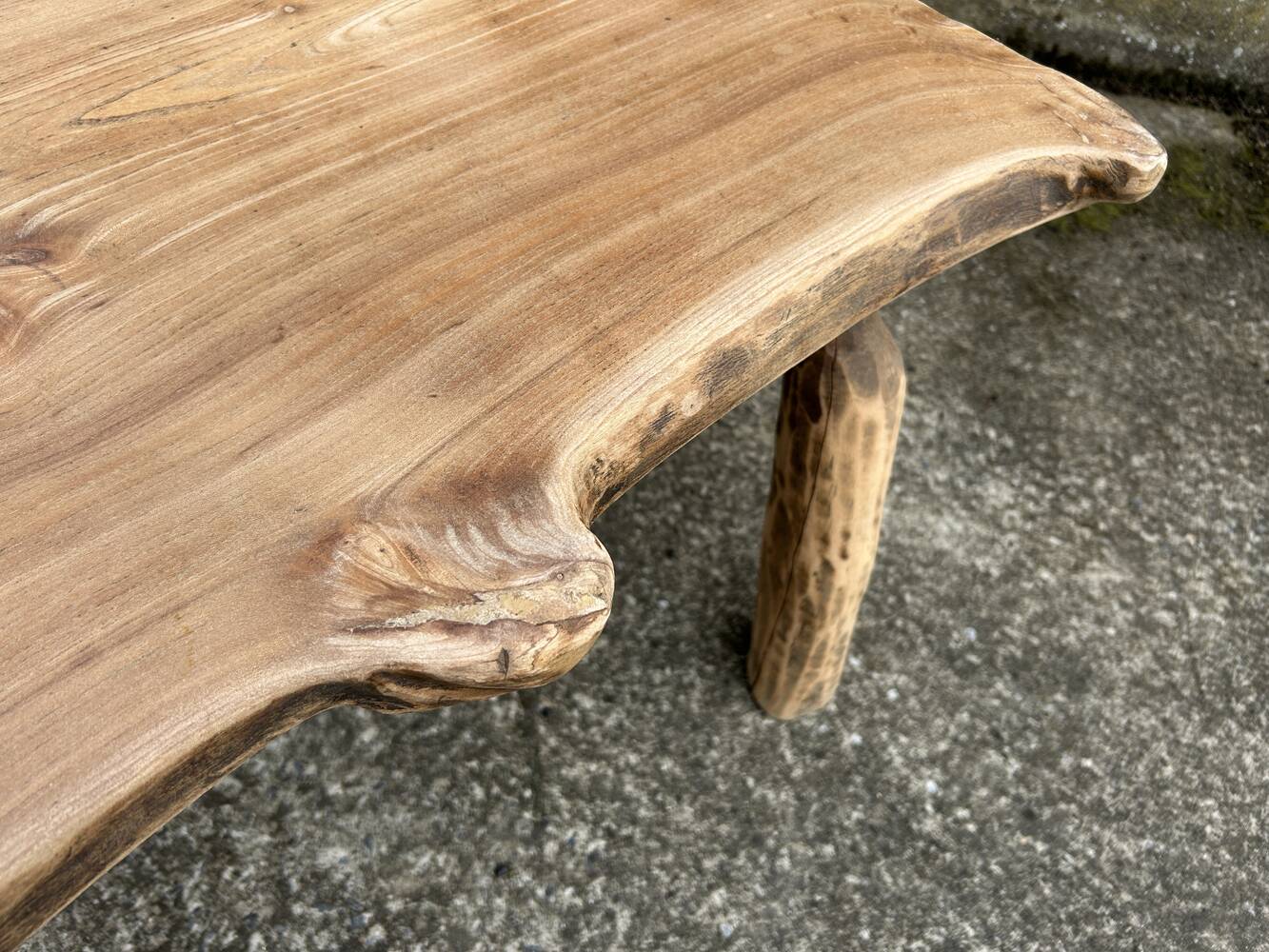 Brutalist coffee table, solid oak, tree trunk