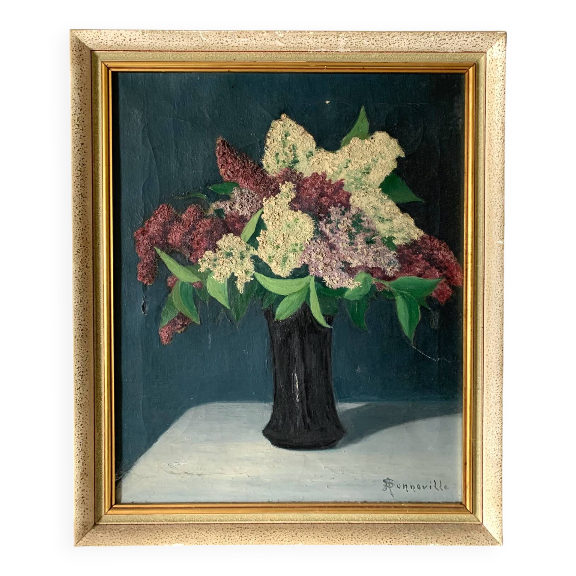 Old painting bouquet of lilacs
