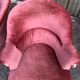 Duo de fauteuils vintage crapaud en velours saumon