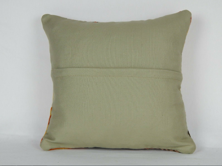 Vintage turkish kilim pillow (40 x 40 cm)