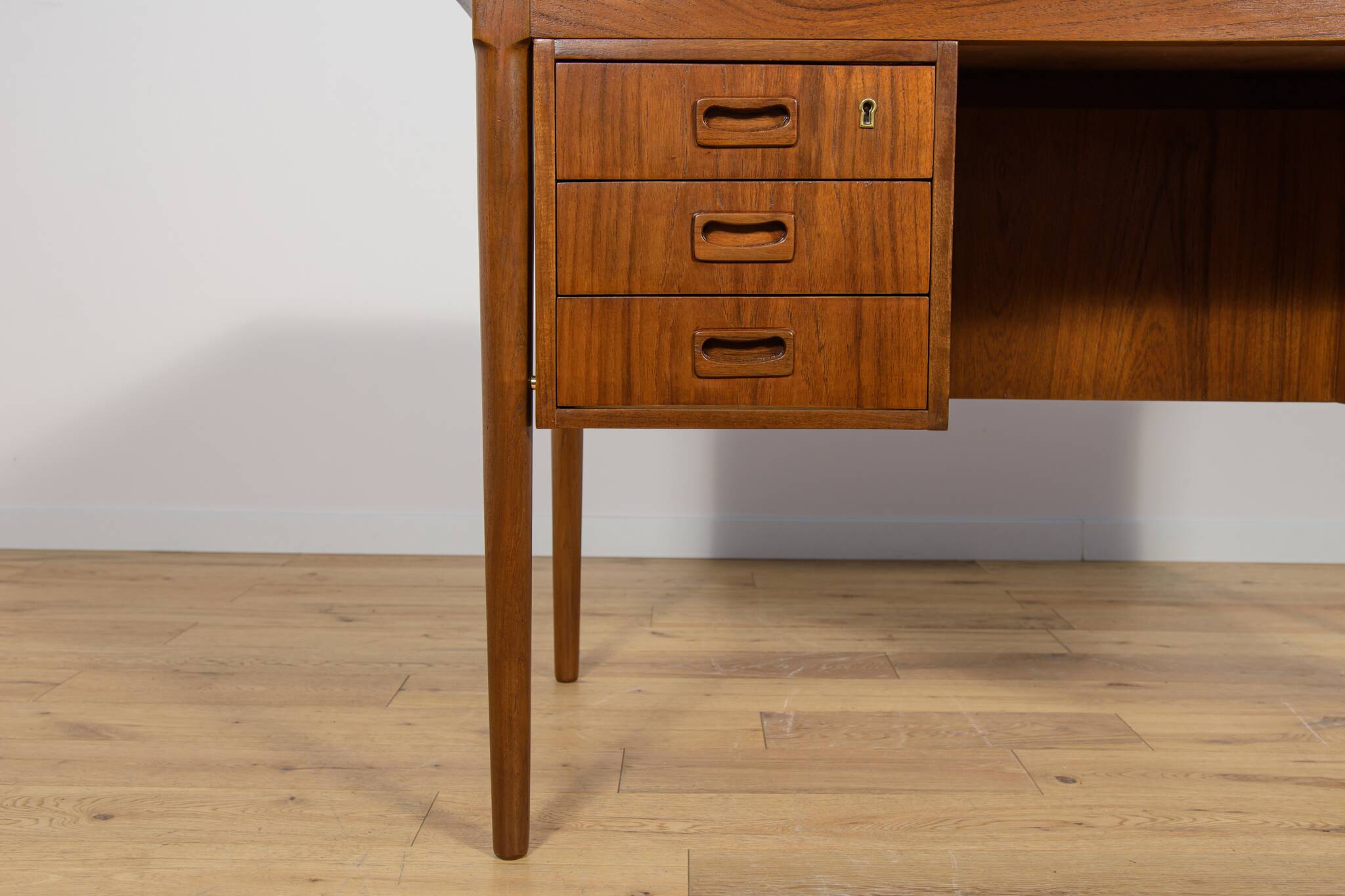 Mid-Century Freestanding Teak Desk, Denmark, 1960s
